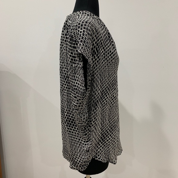 VINCE Silk Georgette Blouse - Picture 5 of 8